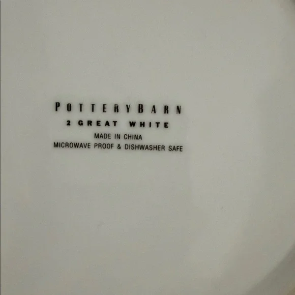 Pottery Barn 2 Great White deep plates Set of 2 - Picture 4 of 5